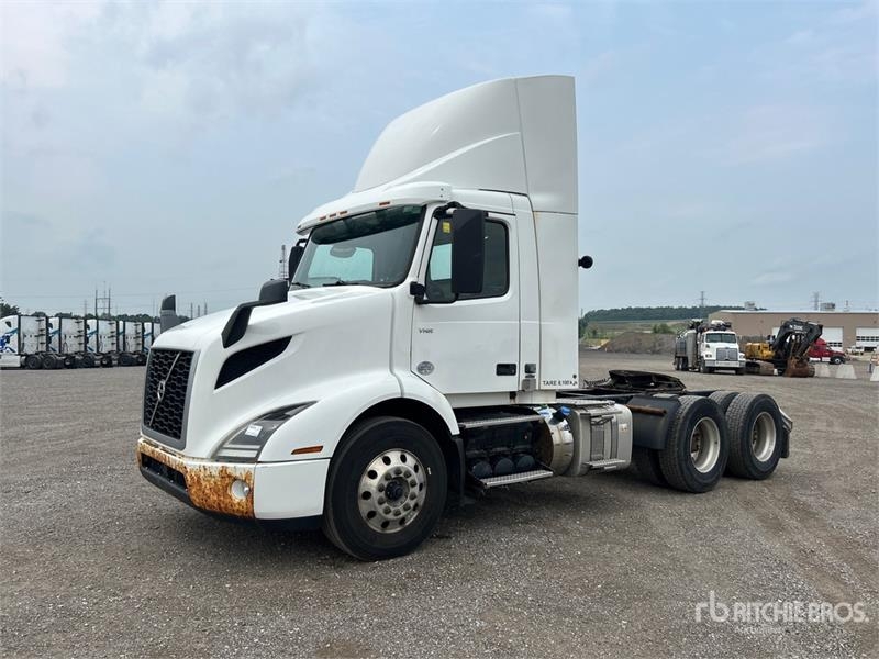 Volvo VNR