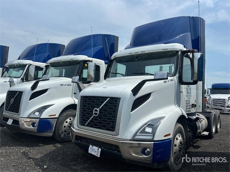 Volvo VNR300