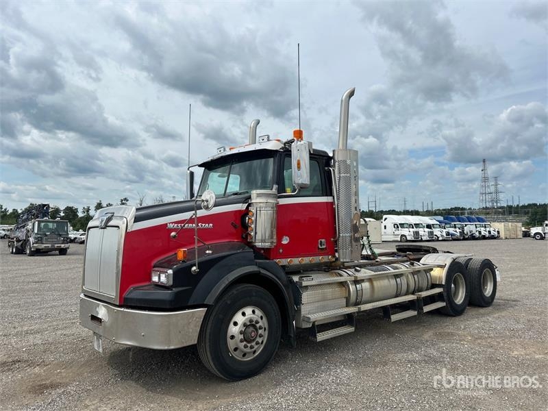 Western Star 4900