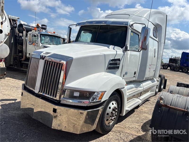 Western Star 5700
