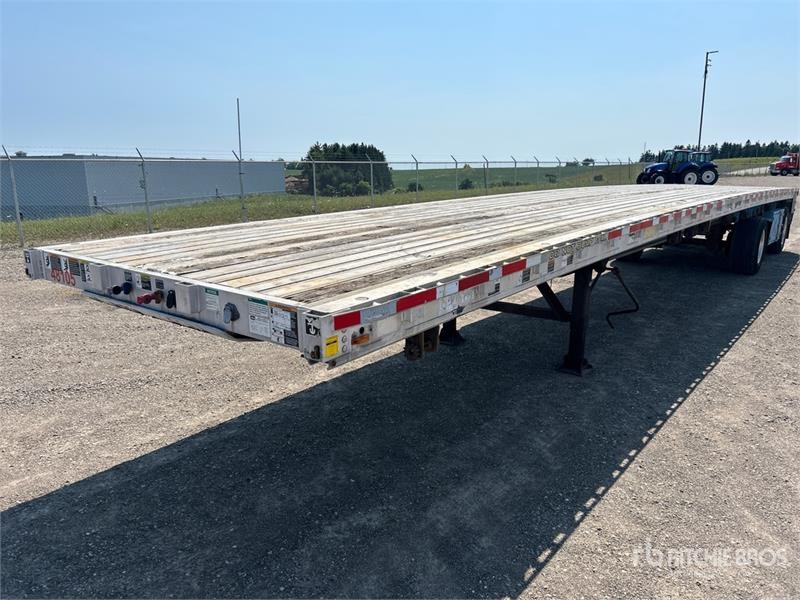 Wilson 48 ft T/A Spread Axle Flatbed Trailer