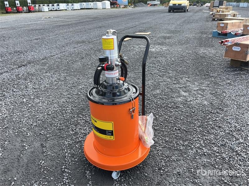 20L Air-Operated Grease Pump (Unused)