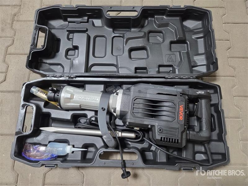Charrue 3000W INDUSTRIAL Demolition Breaker (Unused) — occasion