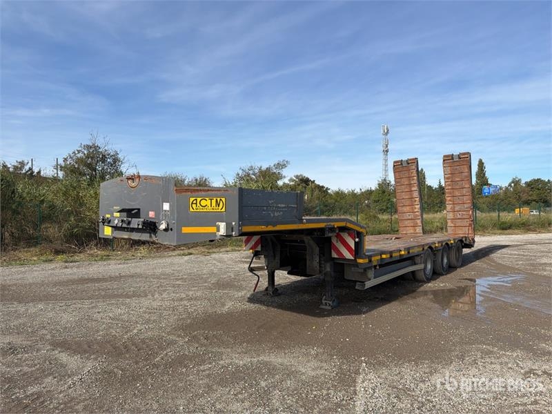 Remorque surbaissée Actm S 46315 Tri/A Semi-Remorque Porte-Engin Lowboy Tra — occasion 2014