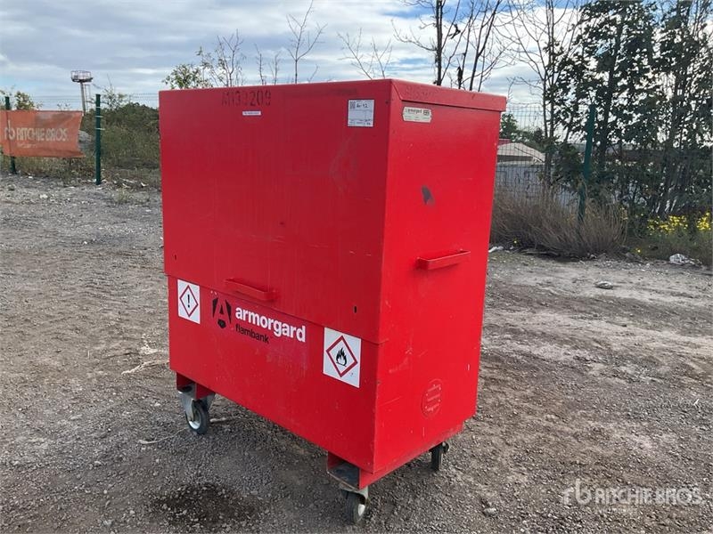 Armorgard Flambank 1210 mm Tool Cabinet