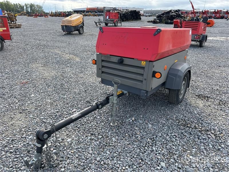 Compresseur Atlas Copco XAS37 — occasion 2013, 166 h