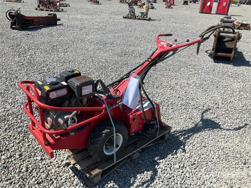 Baretto Quantity Of Rental Equipment Stump Grinder
