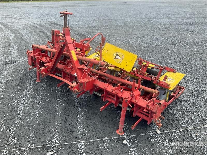 Becker Centra-Drill Seed Drill