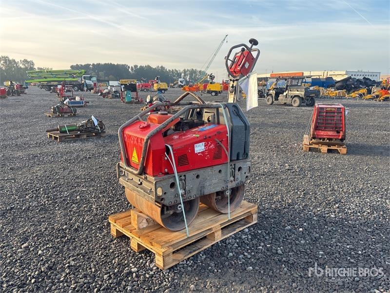 Rouleau compacteur Belle Walk Behind Roller — occasion