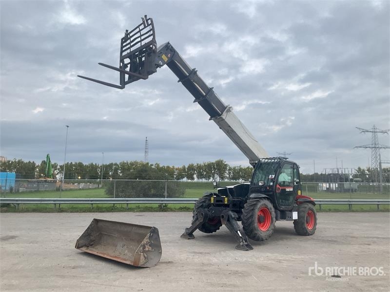 Chariot télescopique Bobcat T40180 — occasion 2017, 6 031 h