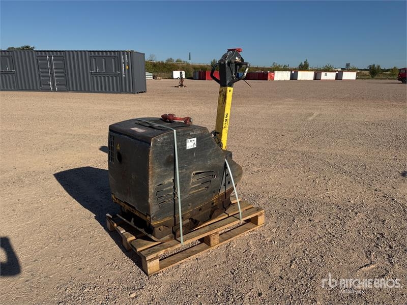 Bomag BPR70/70D Plaque Vibrante Vibratory Plate Compacto