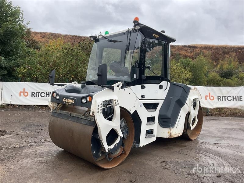 Rouleau tandem Bomag BW161AD-5 — occasion 2019, 7 960 h