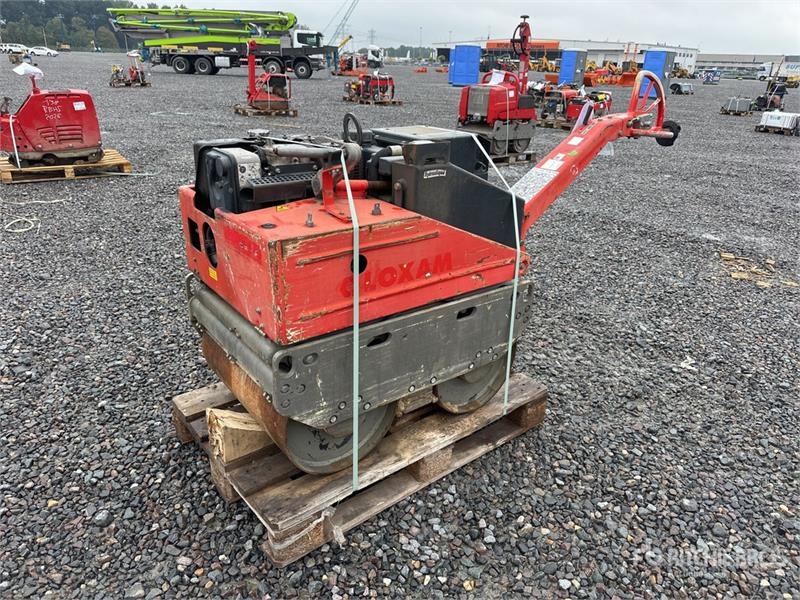 Rouleau compacteur Bomag BW65H Walk Behind Roller — occasion, 65 h