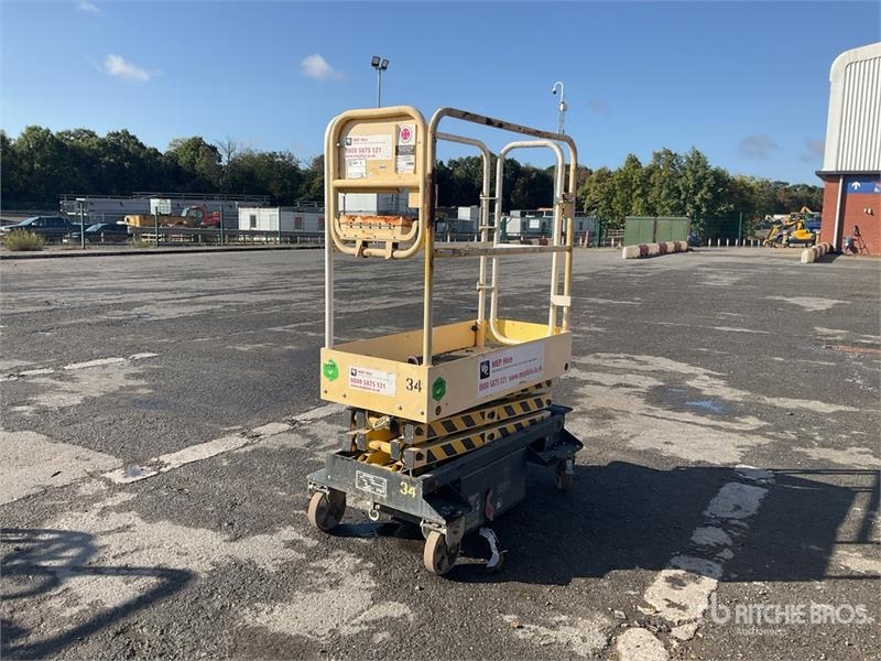Boss X3X Electric Scissor Lift