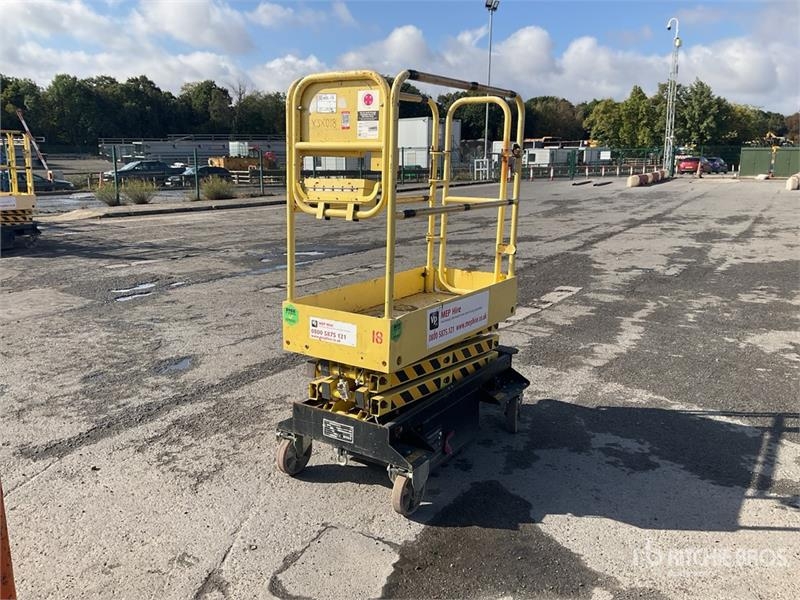 Boss X3X Electric Scissor Lift