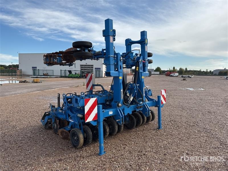 Carre Strip Till Inro