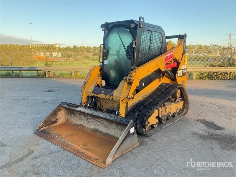 Chargeuse compacte Caterpillar 259D — occasion 2018, 4 615 h