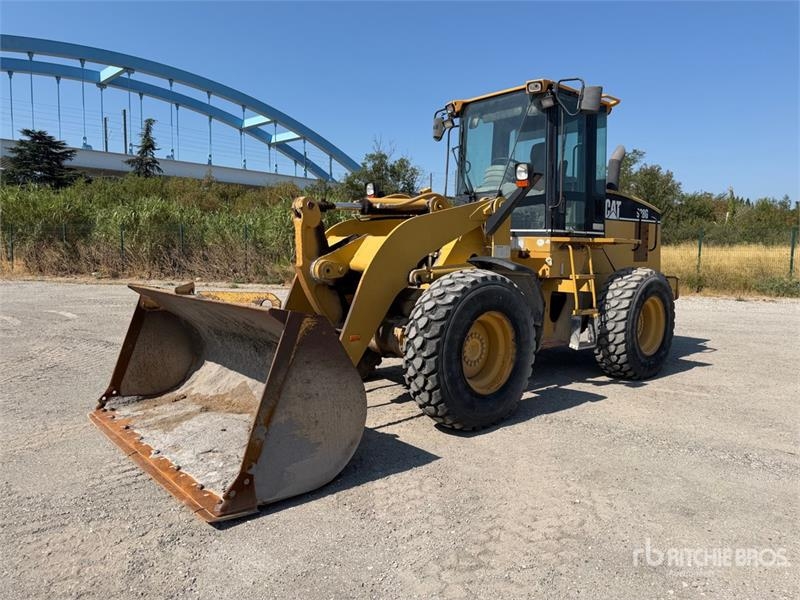 CAT 928G