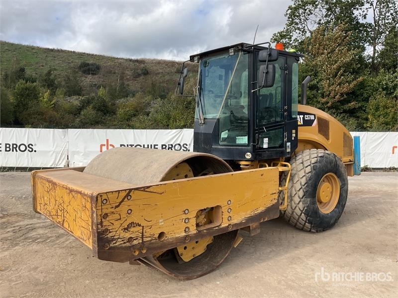 Rouleau monocylindre Caterpillar CS78b Smooth Drum Compactor — occasion 2018, 8 296 h