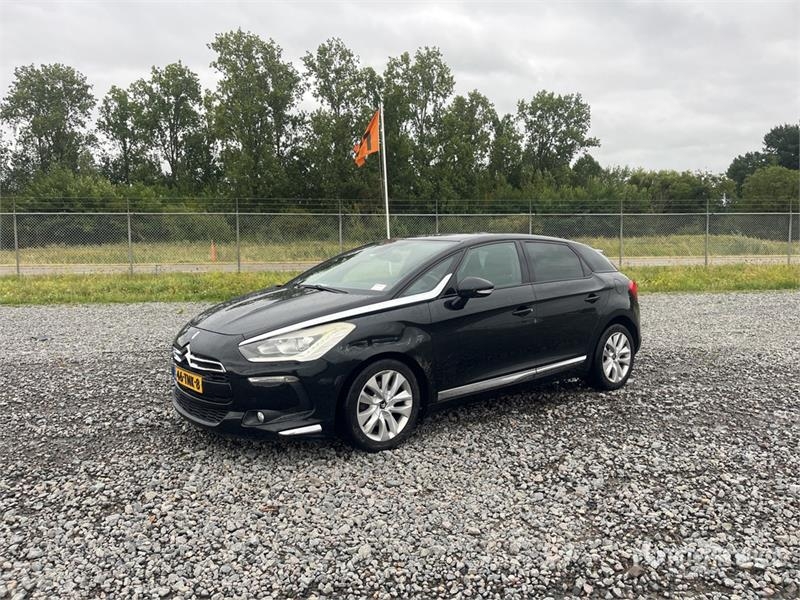 Citroën DS5