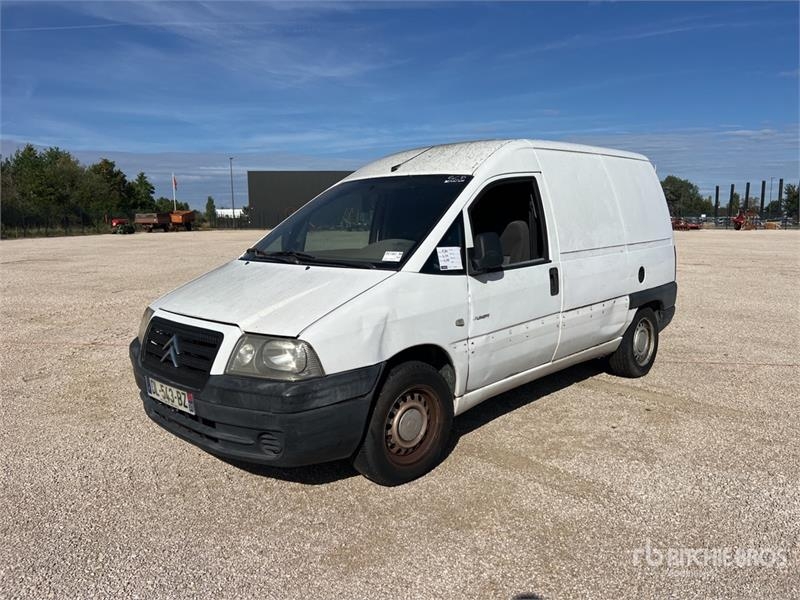 Fourgon utilitaire Citroën Jumpy — occasion 2004