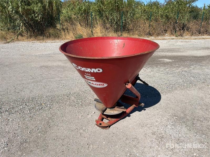 Cosmo 500 Spreader P Semoir Seeder