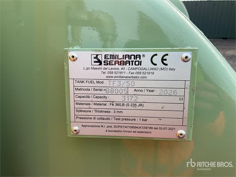 Réservoir de carburant Emiliana Serbatoi EU-TANK 3000 Skid Mounted Steel 3000 L Steel Stora — occasion 2026