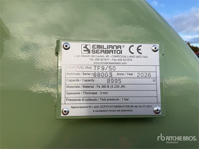 Réservoir de carburant Emiliana Serbatoi EU-TANK 9000 Skid Mounted Steel 9000 L Steel Stora — occasion 2026