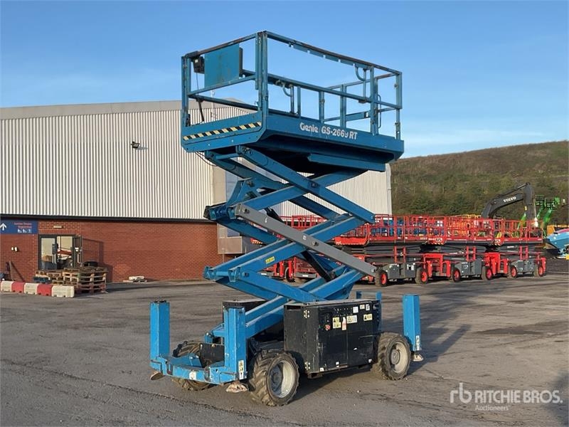 Nacelle à ciseaux Genie GS2669 RT 4x4 Diesel — occasion 2017, 1 106 h