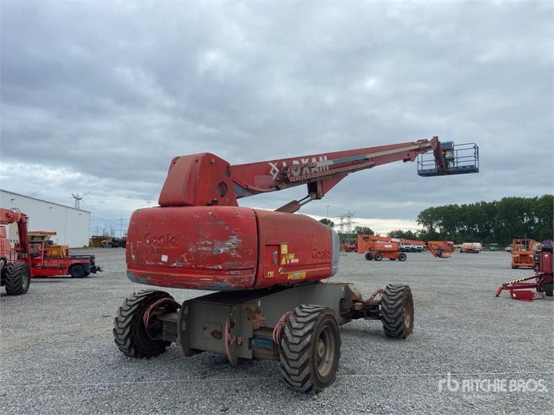Genie S-105 4WD Diesel Telescopic Boom Lift