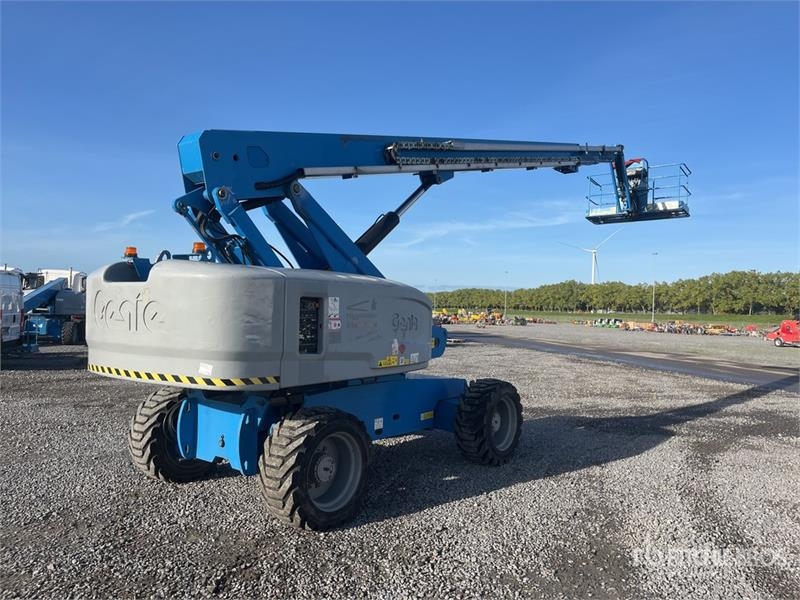 Nacelle télescopique Genie S-85 4WD Diesel Telescopic — occasion 2012, 6 014 h