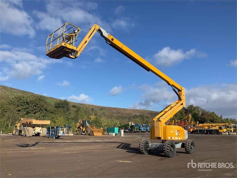 Nacelle articulée Haulotte HA260PX 4WD Diesel — occasion 2012, 6 035 h