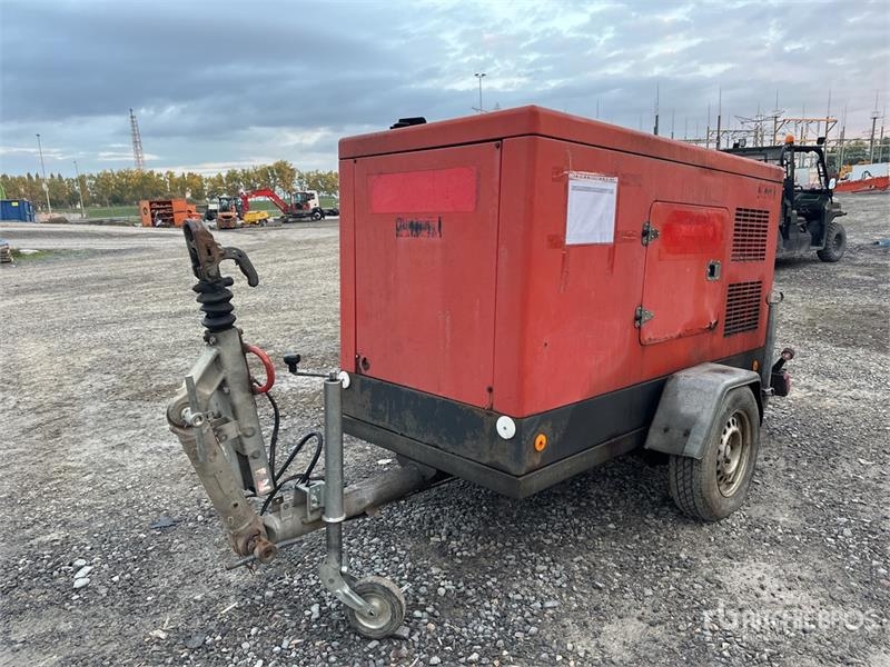 Groupe électrogène Himoinsa HYW45P Mobile Generator Set — occasion 2008, 16 807 h
