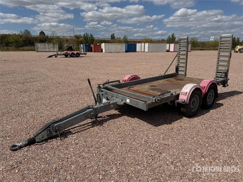 Remorque porte-engins Hubiere H212L14CF T/A Remorque Equipment — occasion