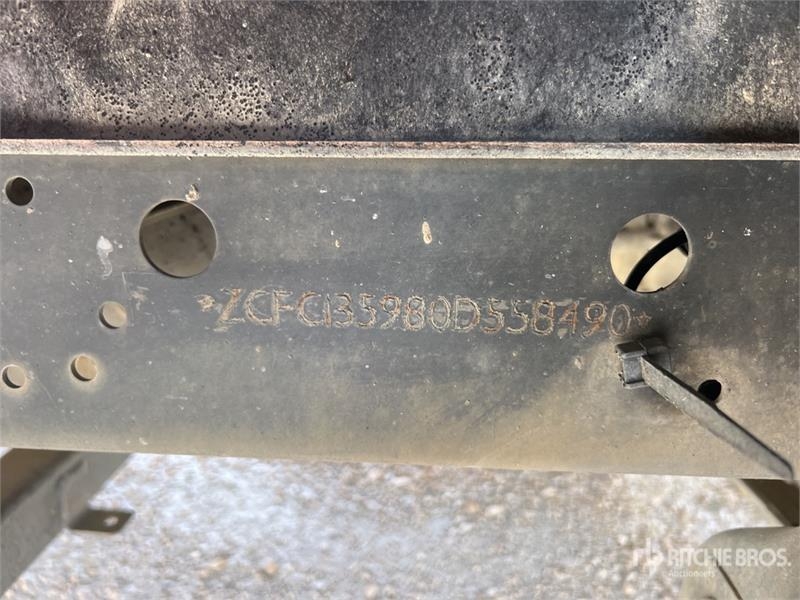 Camion benne Iveco Daily 35-130 Camion Benne Dump (Inoperable) — occasion