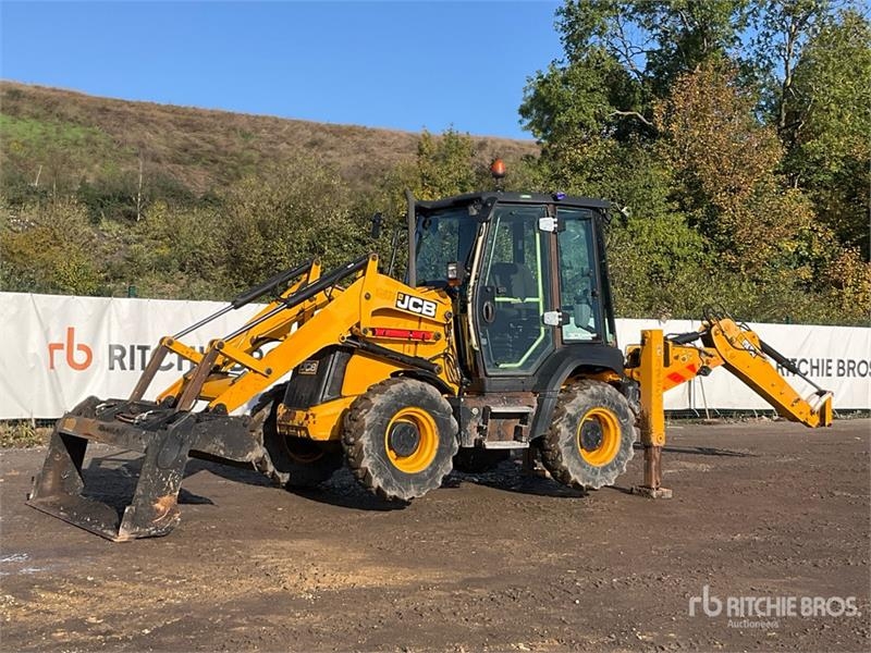 Tractopelle JCB 3CX Compact Backhoe — occasion 2015, 4 917 h