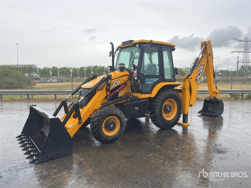 JCB 3DX