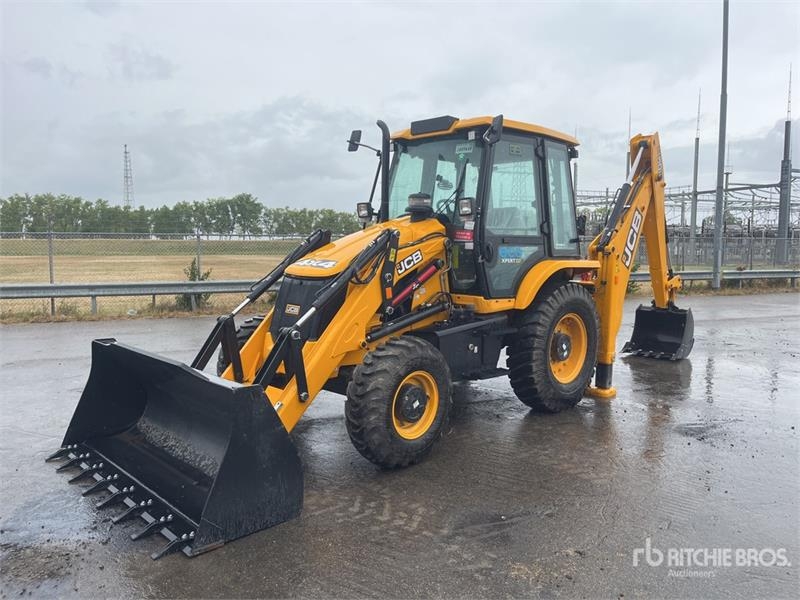 JCB 3DX
