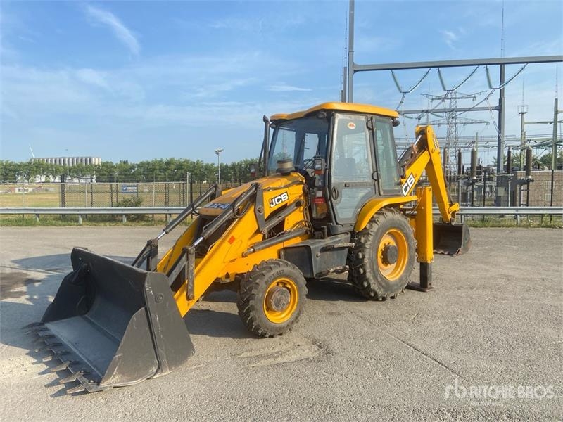 JCB 3DX