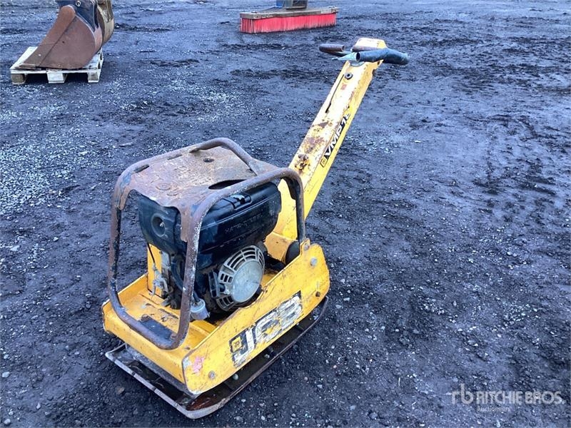 Plaque vibrante JCB Vibratory Plate Compactor — occasion 2015