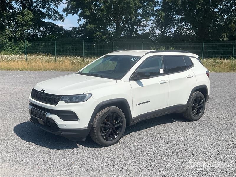 Jeep Compass 1.3 96 KW Night Eagle
