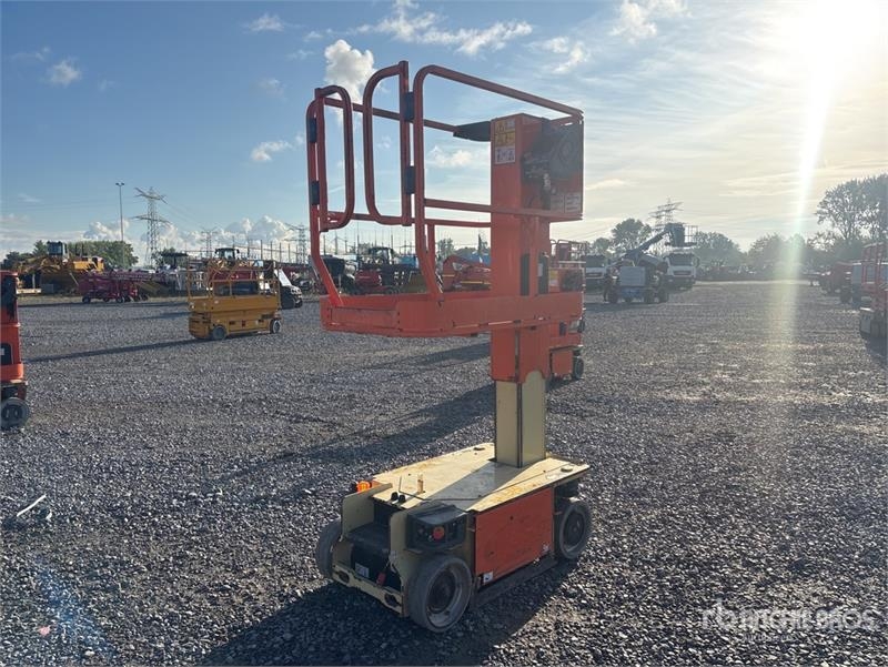 JLG 1230ES