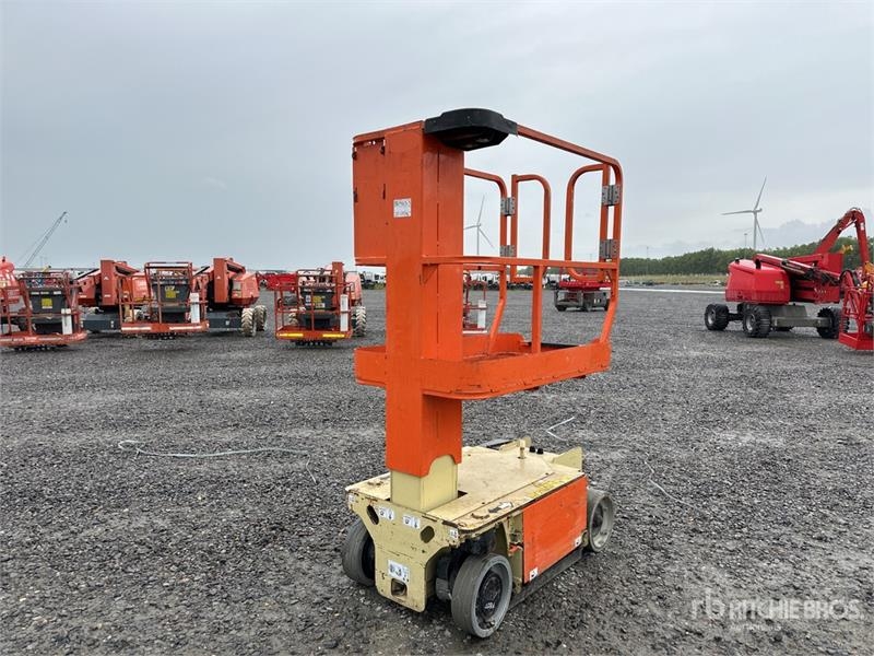 JLG 1230ES