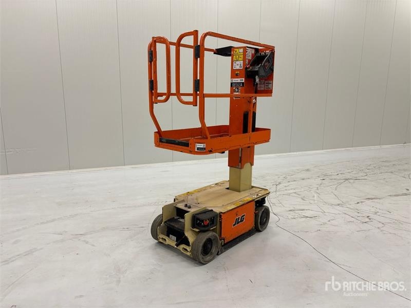 JLG 1230ES