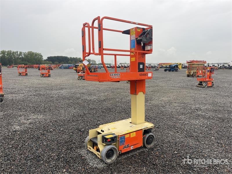Nacelle à mât vertical JLG 1230ES Vertical Mast — occasion 2016, 443 h