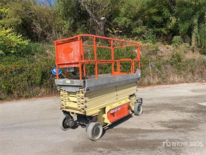 JLG 3246ES