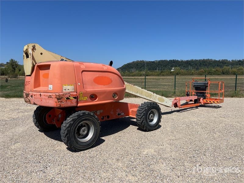 JLG 460SJ