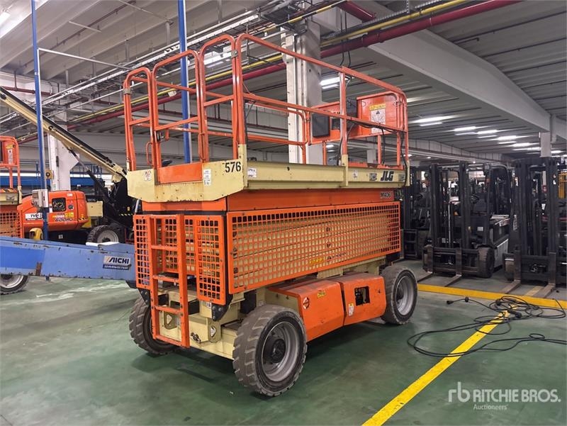 JLG M4069