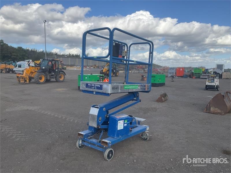 Nacelle à ciseaux JLG Power Tower — occasion 2019