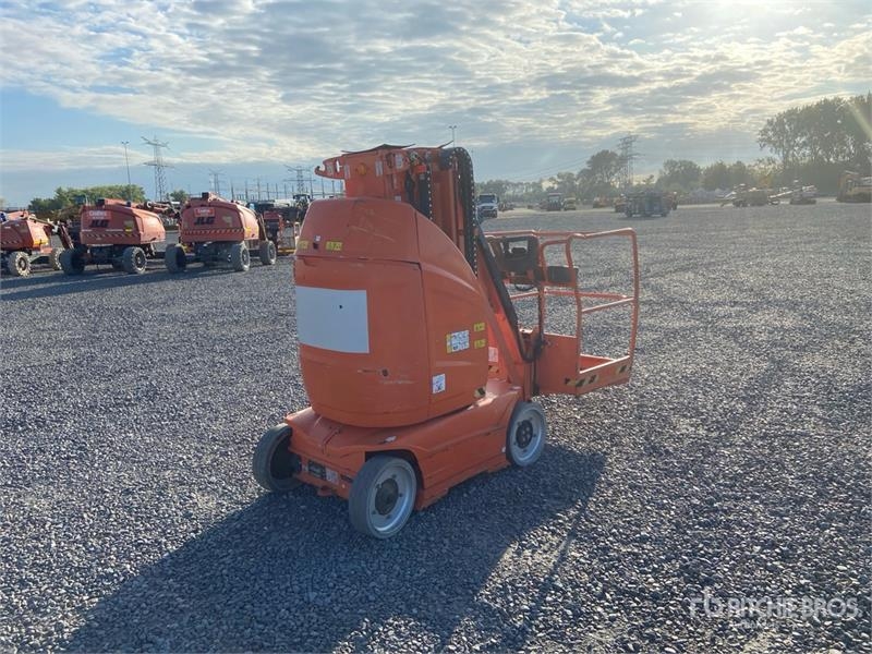 JLG Toucan 10E